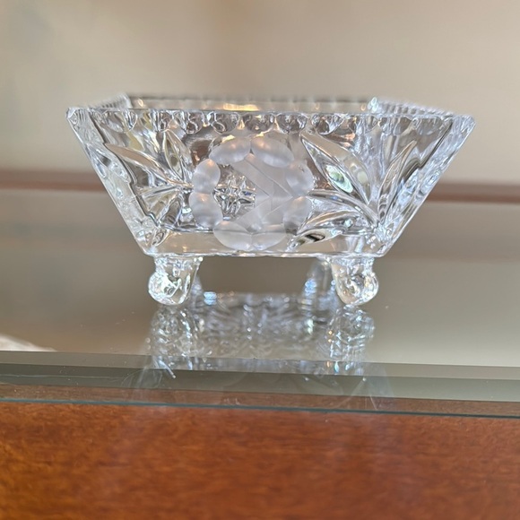 Vintage Lead Crystal Square Candy/Nut Dish with Floral Etched Design - Picture 3 of 6